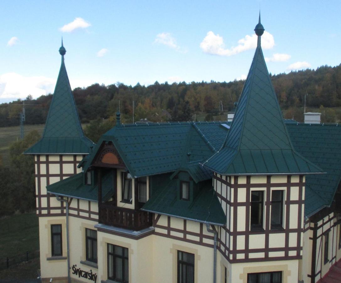Sneznik Hotel Svycarsky Dum מראה חיצוני תמונה
