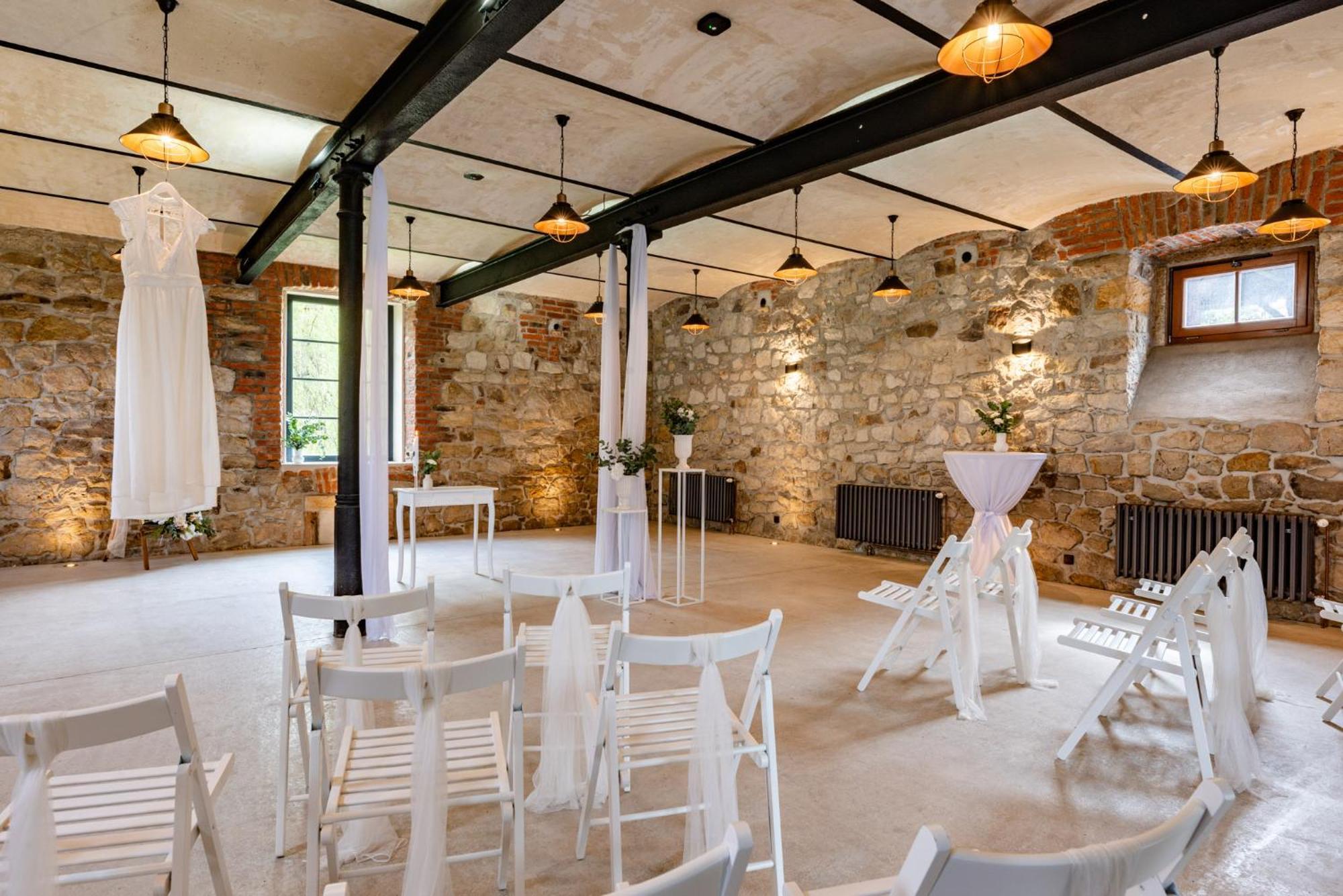 Sneznik Hotel Svycarsky Dum מראה חיצוני תמונה